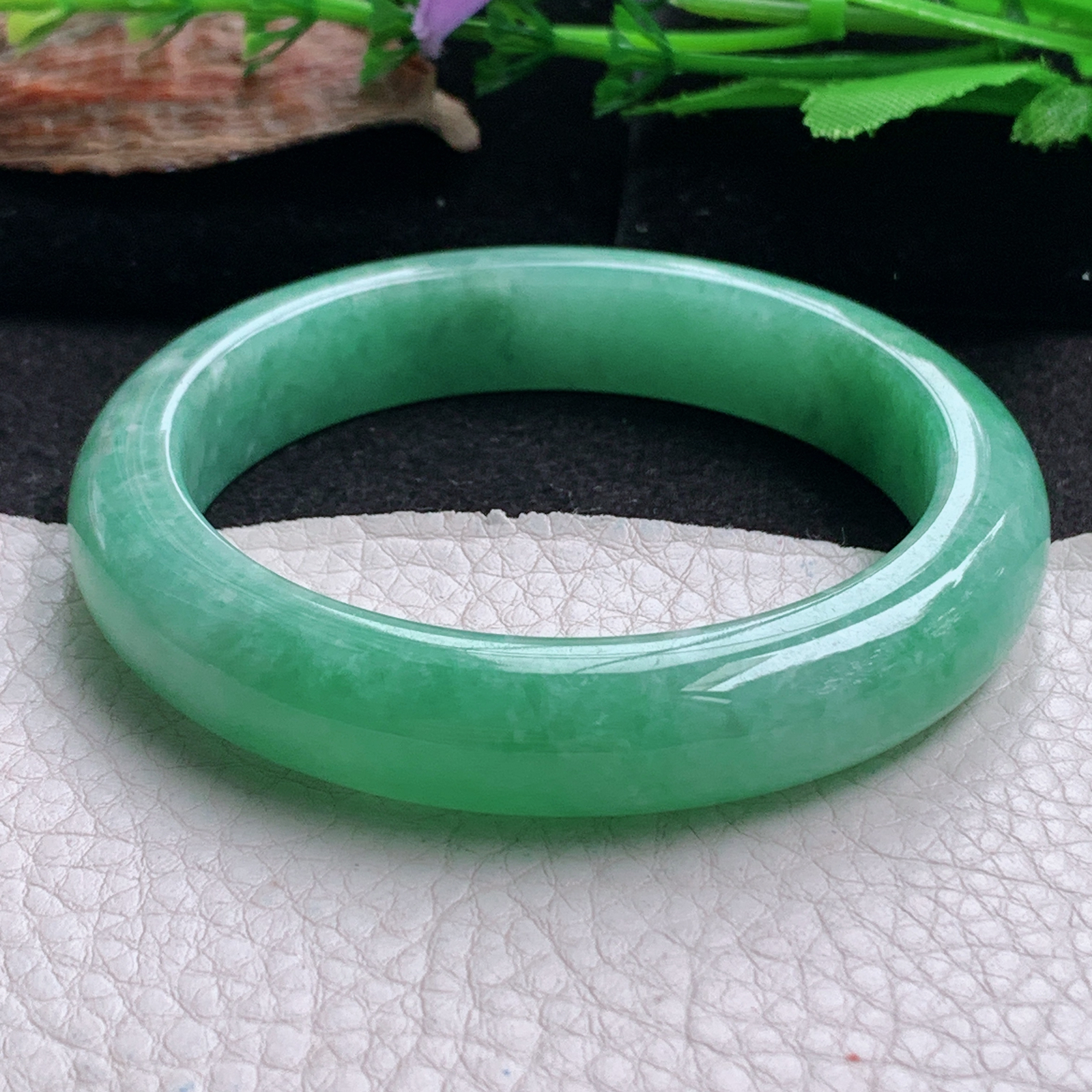 yh实拍56.5*12*8.8平安镯 天然翡翠a货手镯满绿正圈玉镯子