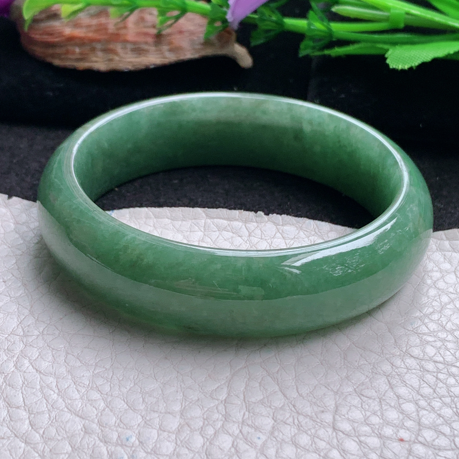 n实拍57*16*8轮胎镯 天然翡翠a货手镯水润满绿大气正圈玉镯子