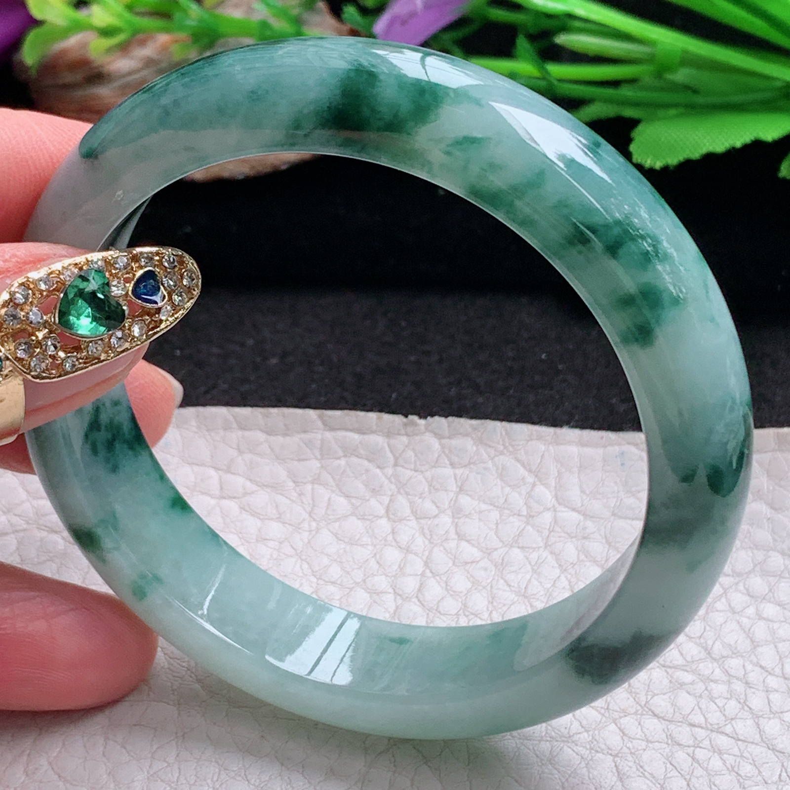 js实拍56.5*12*8平安镯 天然翡翠a货手镯冰飘花灵动正圈玉镯子