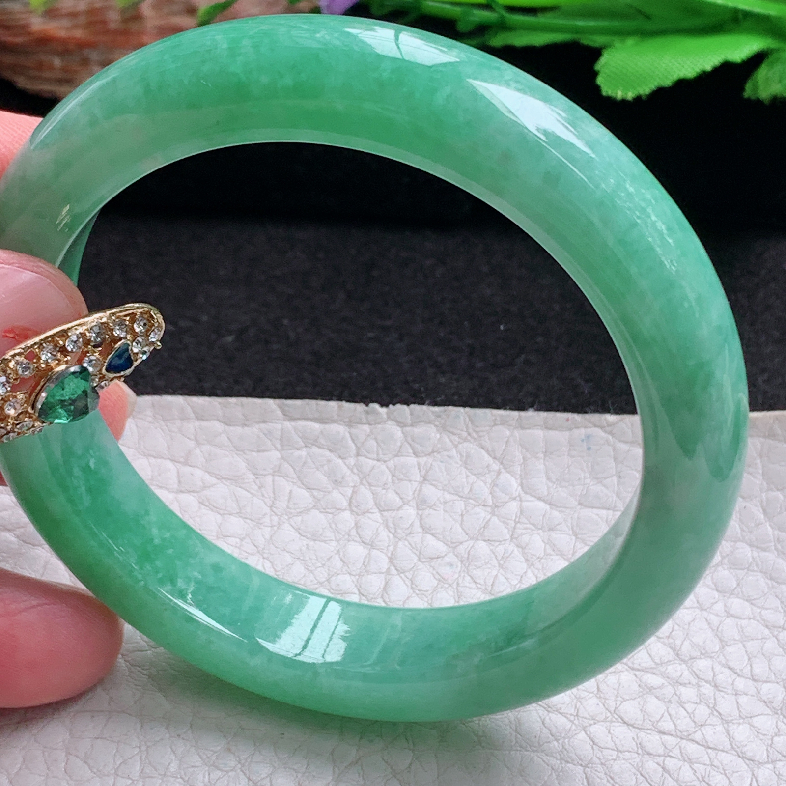 yh实拍56.5*12*8.8平安镯 天然翡翠a货手镯满绿正圈玉镯子