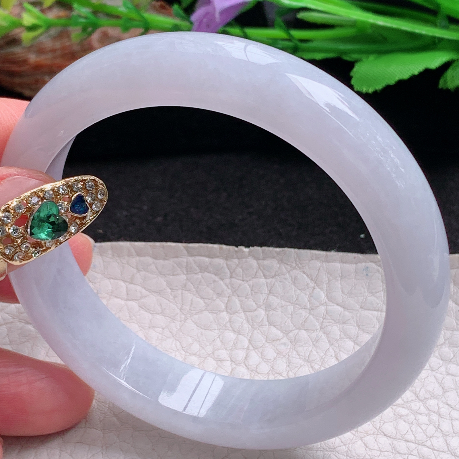 ee实拍57*13.3*8.5平安镯 天然翡翠a货手镯水润白月光正圈玉镯子