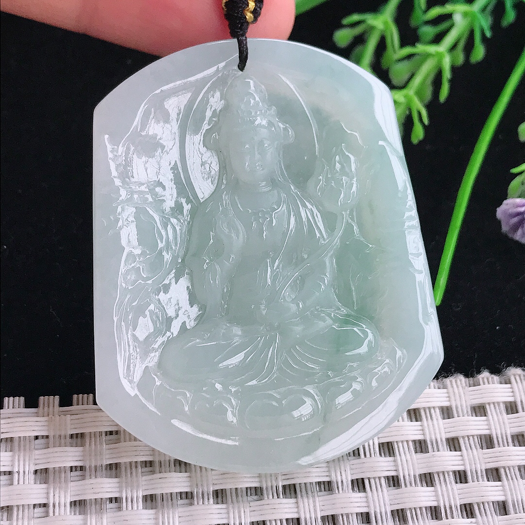 实拍A货翡翠50.8/41/6.3老坑冰纯起胶冰晴持莲观音吊坠翡翠玉大势至挂件