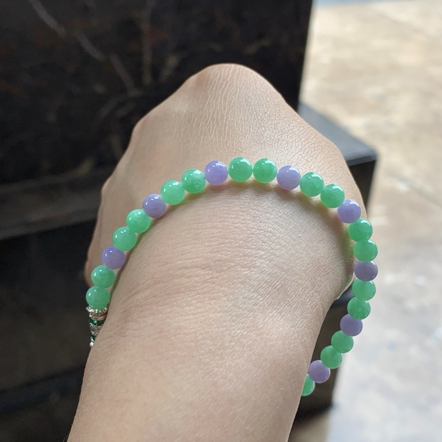 春带彩手串^_^鲜艳