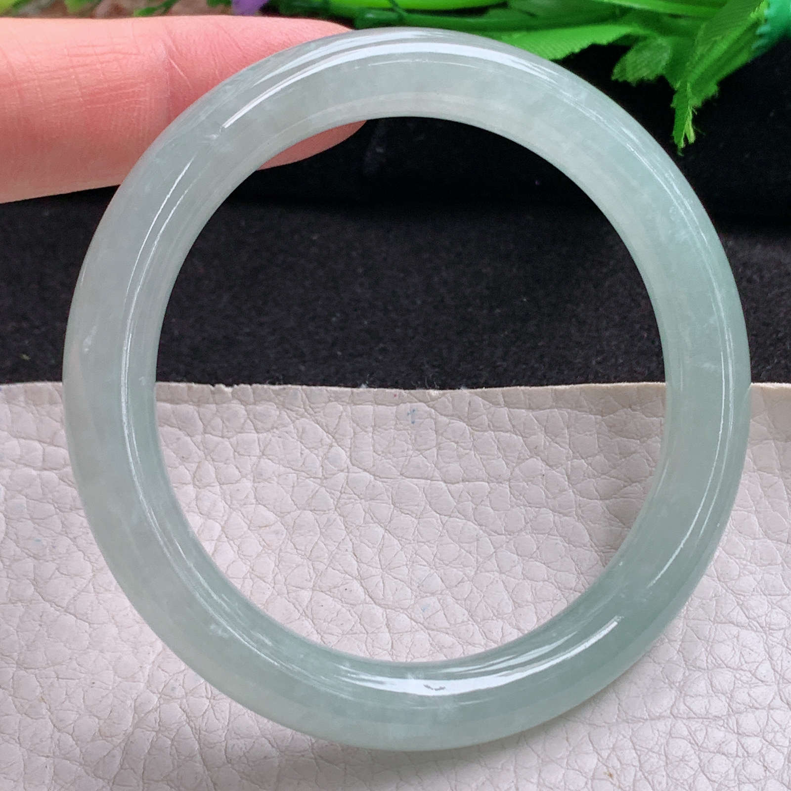 hy实拍56*9.3*8.8美人镯 天然翡翠a货手镯冰晴秀气圆条正圈玉镯子