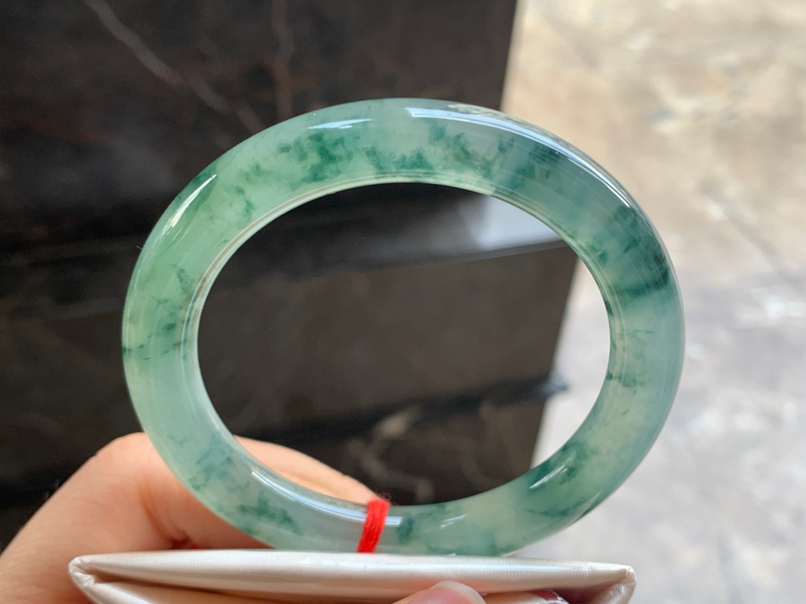 55.5-9.7

蓝花圆条手镯^_^鲜艳 鲜艳