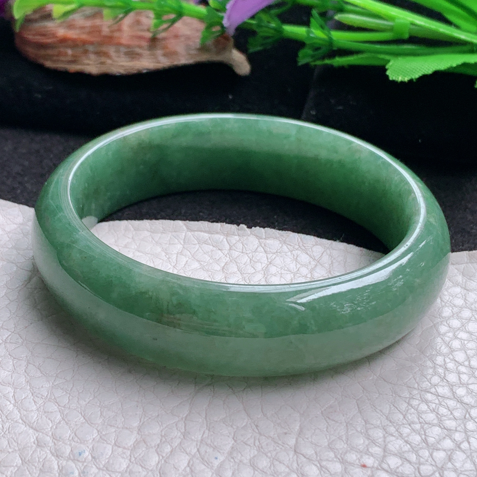 n实拍57*16*8轮胎镯 天然翡翠a货手镯水润满绿大气正圈玉镯子