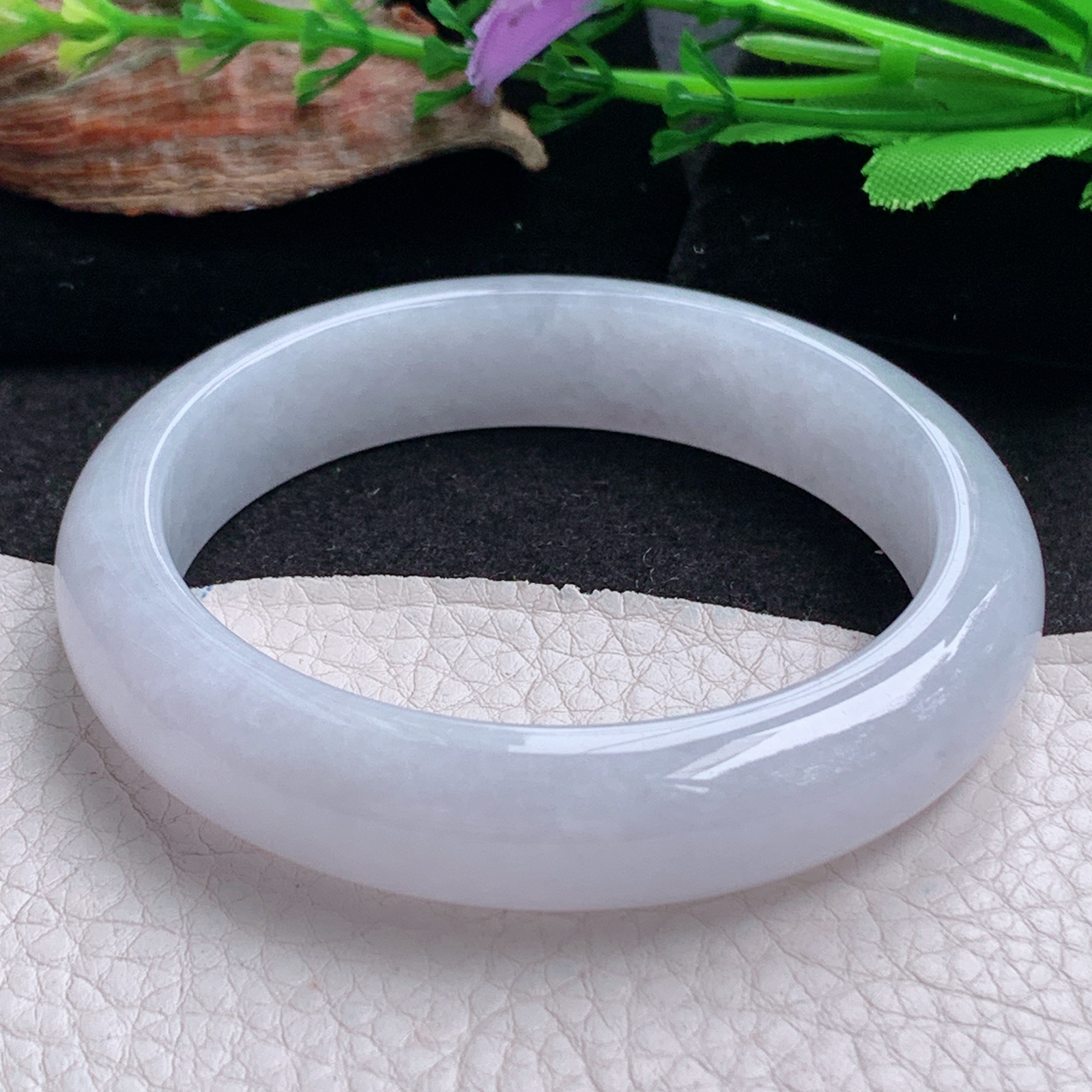 ee实拍57*13.3*8.5平安镯 天然翡翠a货手镯水润白月光正圈玉镯子