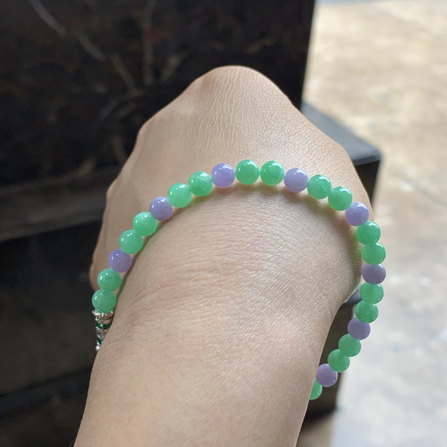 春带彩手串^_^鲜艳