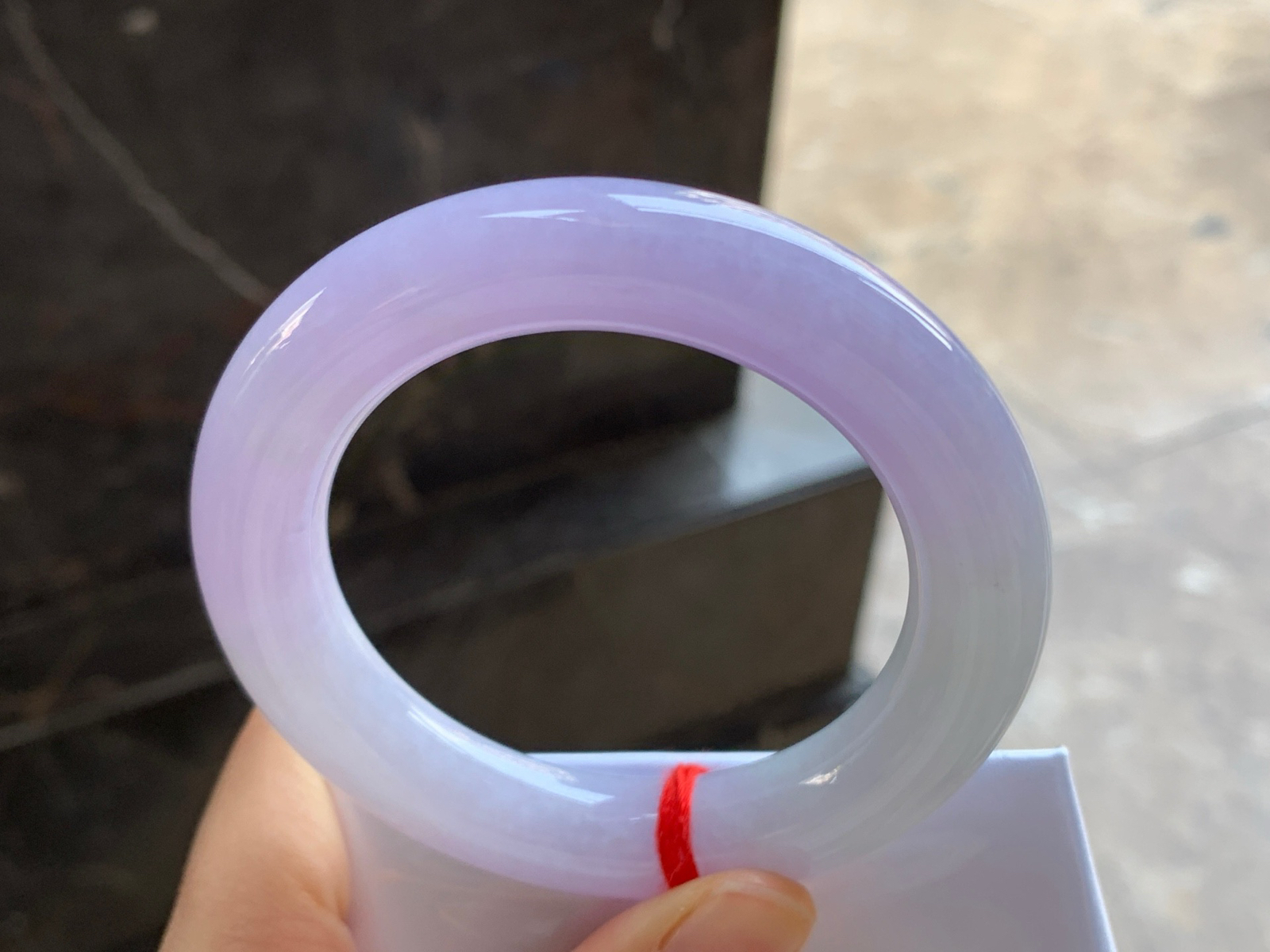 53-12

紫罗兰圆条手镯^_^鲜艳