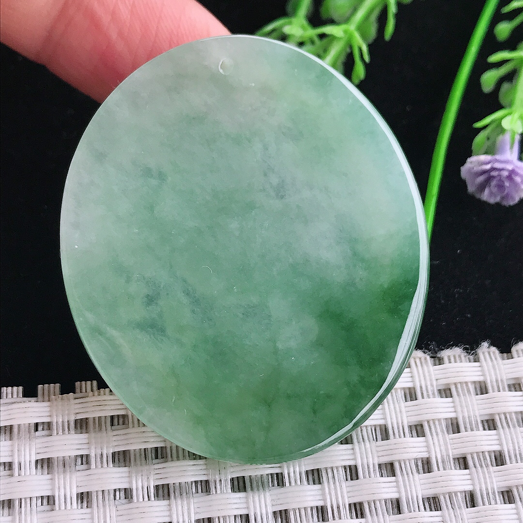 实拍A货翡翠47.3/40.6/5.7老坑冰胶水灵冰晴绿生肖马吊坠翡翠玉挂件马上有钱