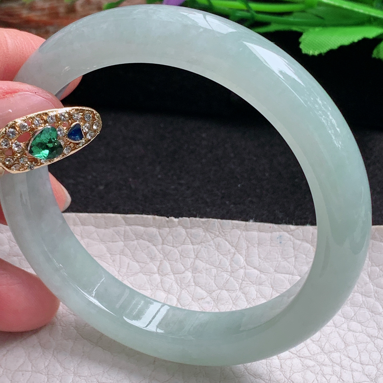 hy实拍57*11.6*8.3平安镯 天然翡翠a货手镯冰晴秀气正圈玉镯子