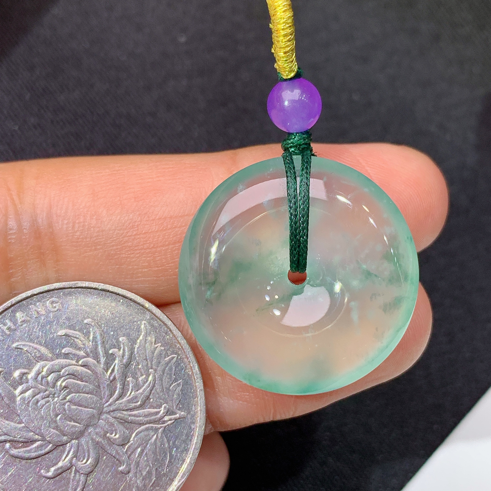 冰飘花平安扣，冰冰润润，玉质细腻，种水足，Ls 尺寸22.8*5.3