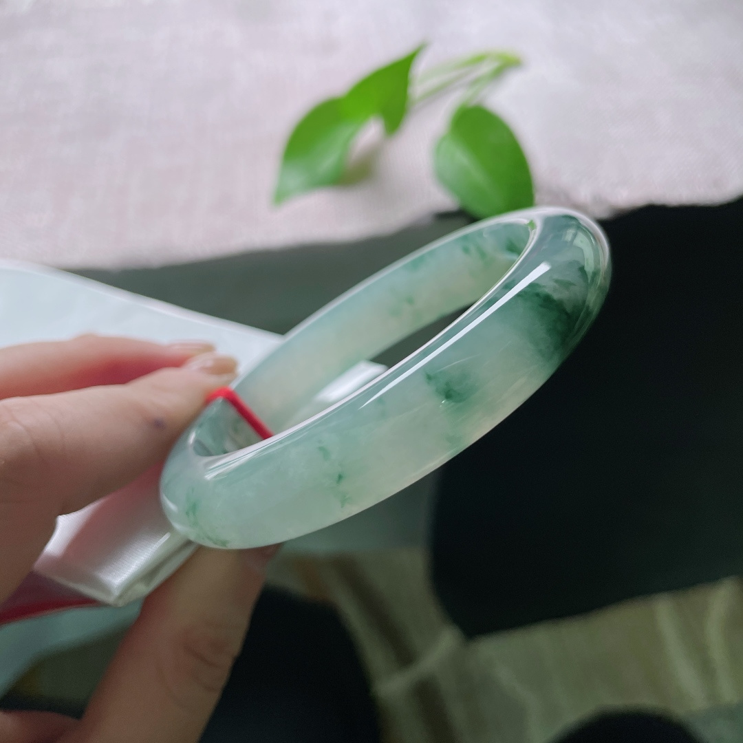 58.5/12.3/8.2，飘花正圈，灵动雅致，贵气，耐看，ss48163a