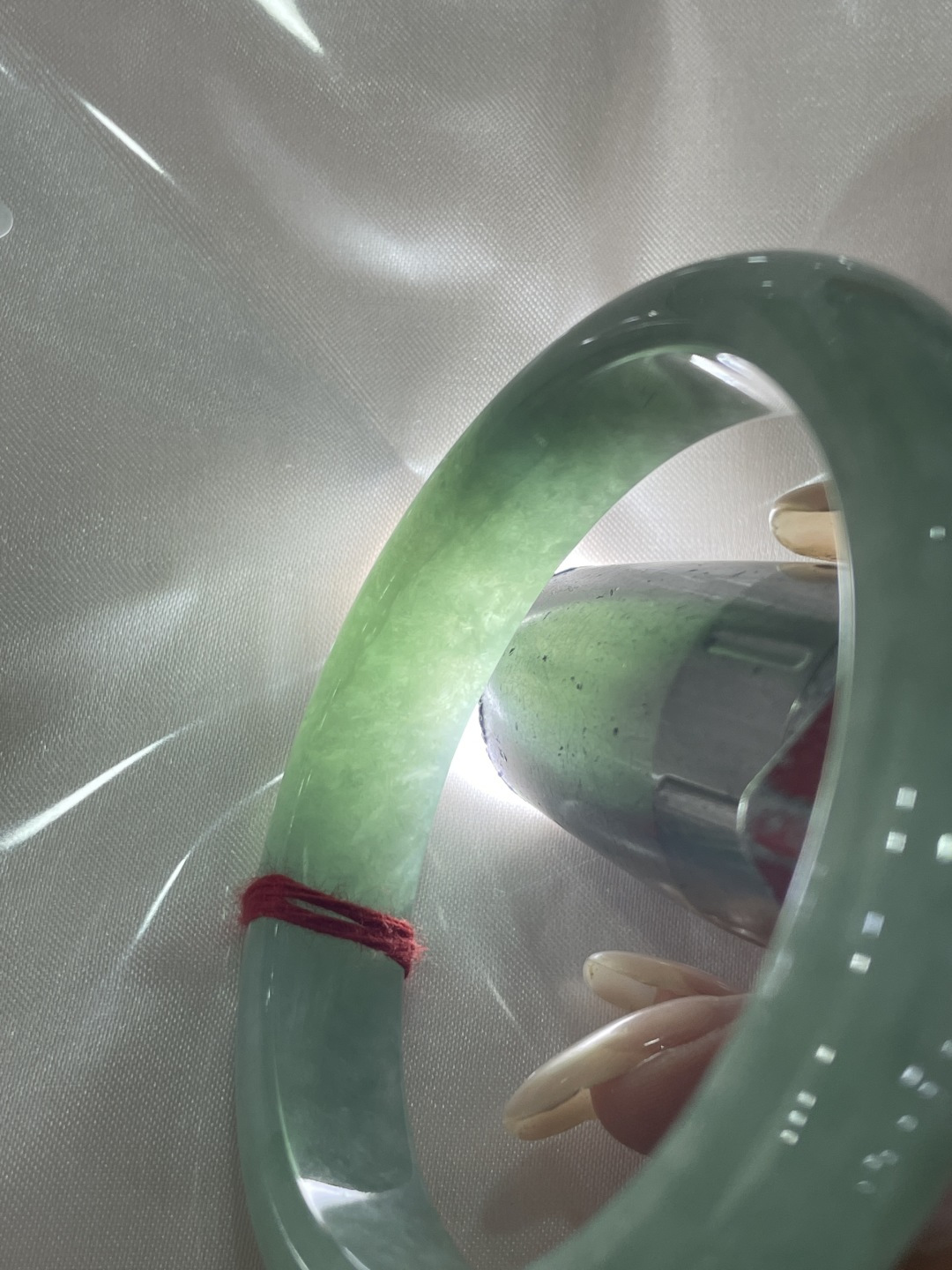 57.6/12/8.1，绿底正圈，满色匀称，洋溢着青春的气息，充满活力，内纹不影响，ss48764a