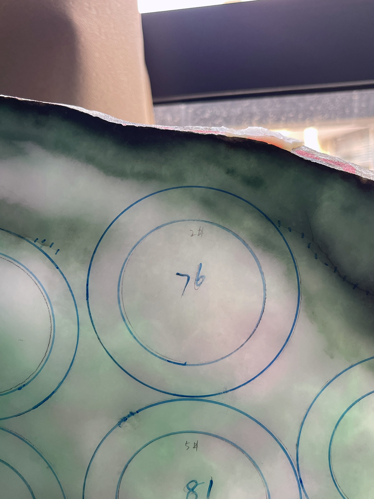 翡翠板料，⭕️正圈最大做60，圆条最大做正56