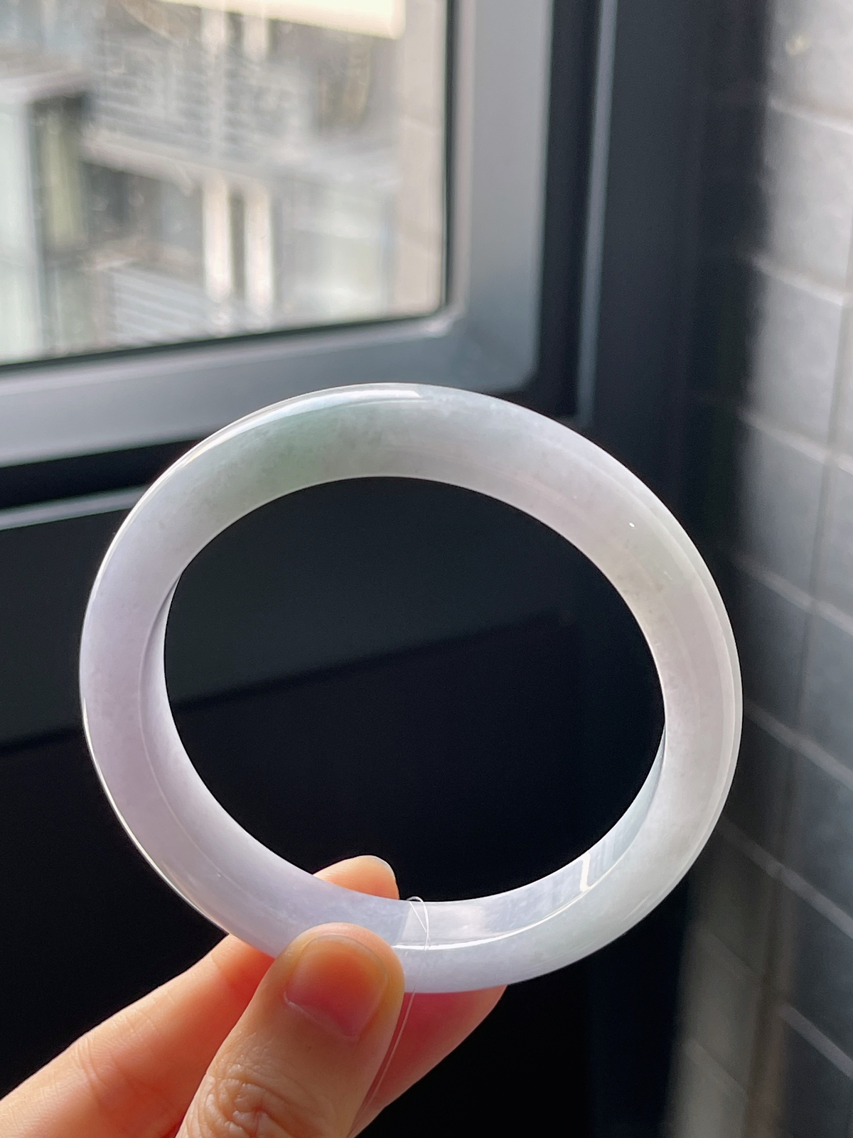 正圈58.8圈口，翡翠糯化种春带彩手镯