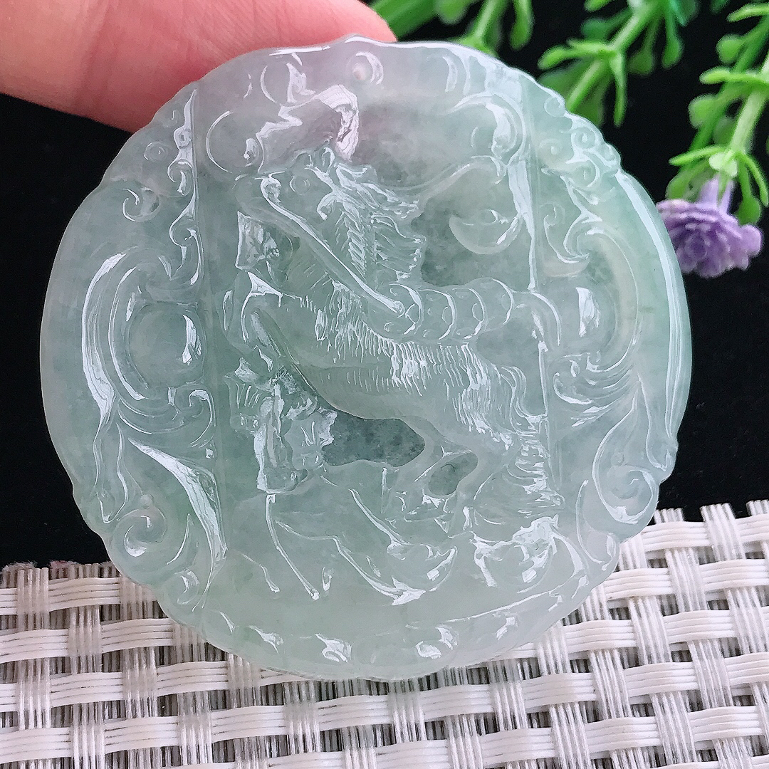 实拍A货翡翠51/51.8/5.8老坑冰透起胶冰晴绿马上有钱生肖马牌吊坠