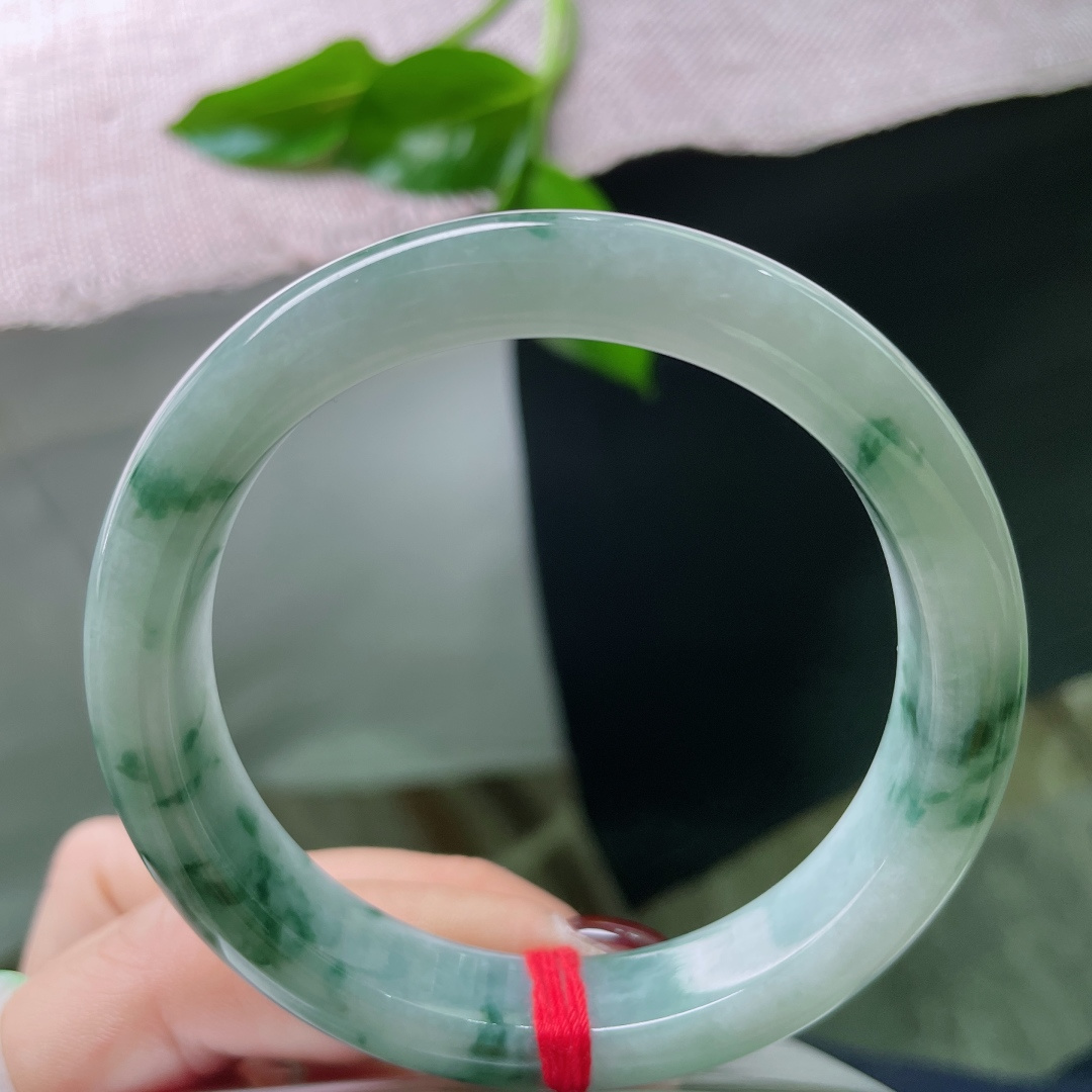 56.3/11.6/8.3飘花正圈，水润细腻，繁花似锦觅安宁，贵气，ss49375a