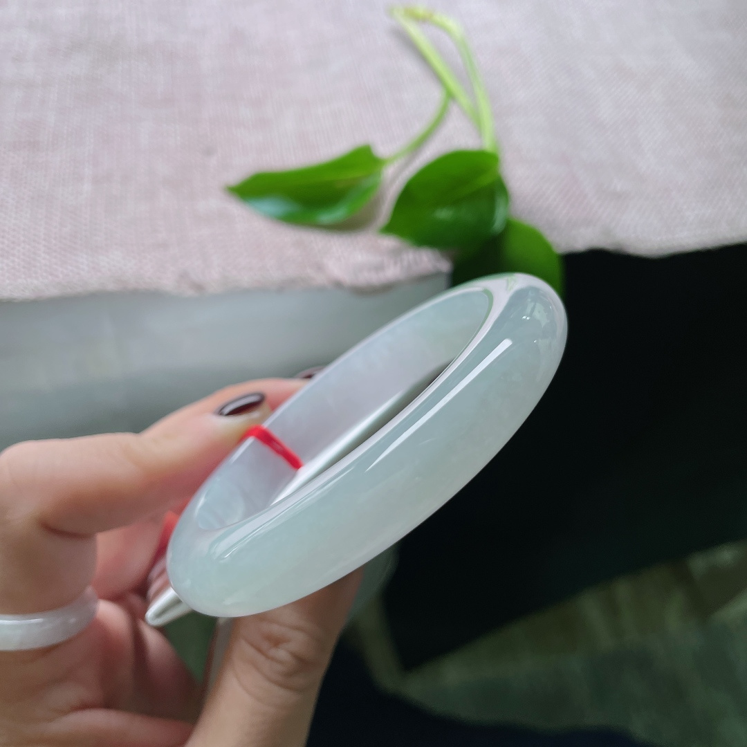 55.7/11.5/9.5淡紫正圈，冰润细腻，种老，悠悠的云里有淡淡的诗，甜美，棉线纹，ss49457a