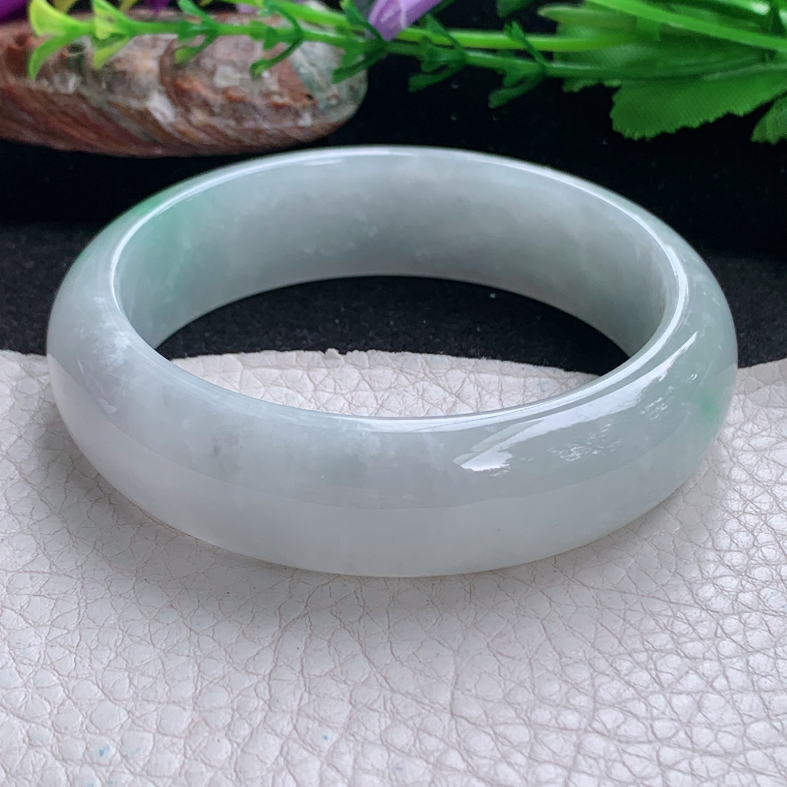 hh实拍58*17*8.5轮胎镯 天然翡翠a货手镯飘绿大气正圈玉镯子