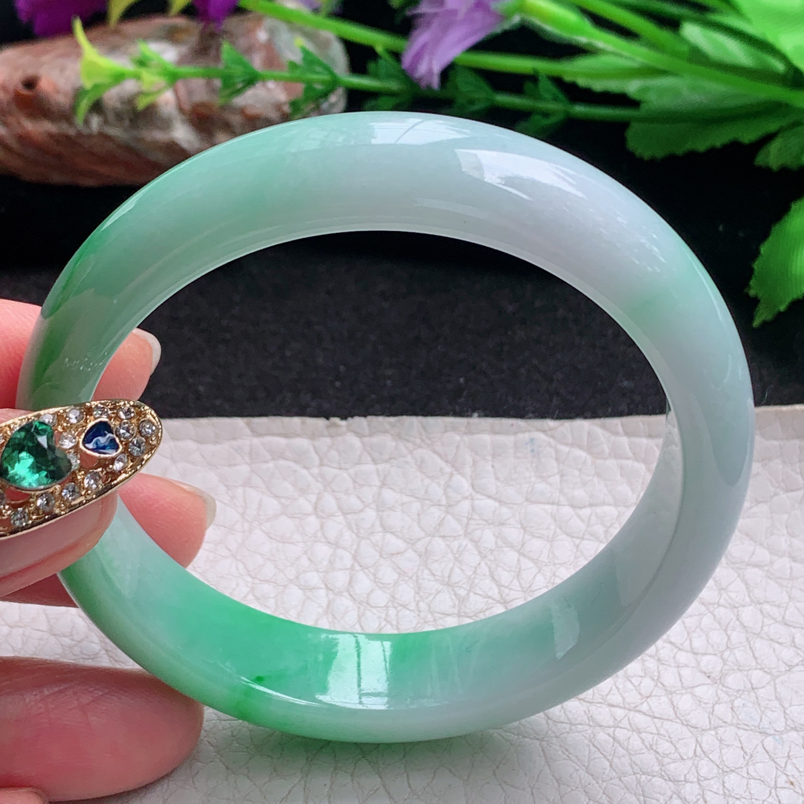 ee实拍55.6*13*7.6平安镯 天然缅甸翡翠a货手镯白底青水润正圈玉镯子