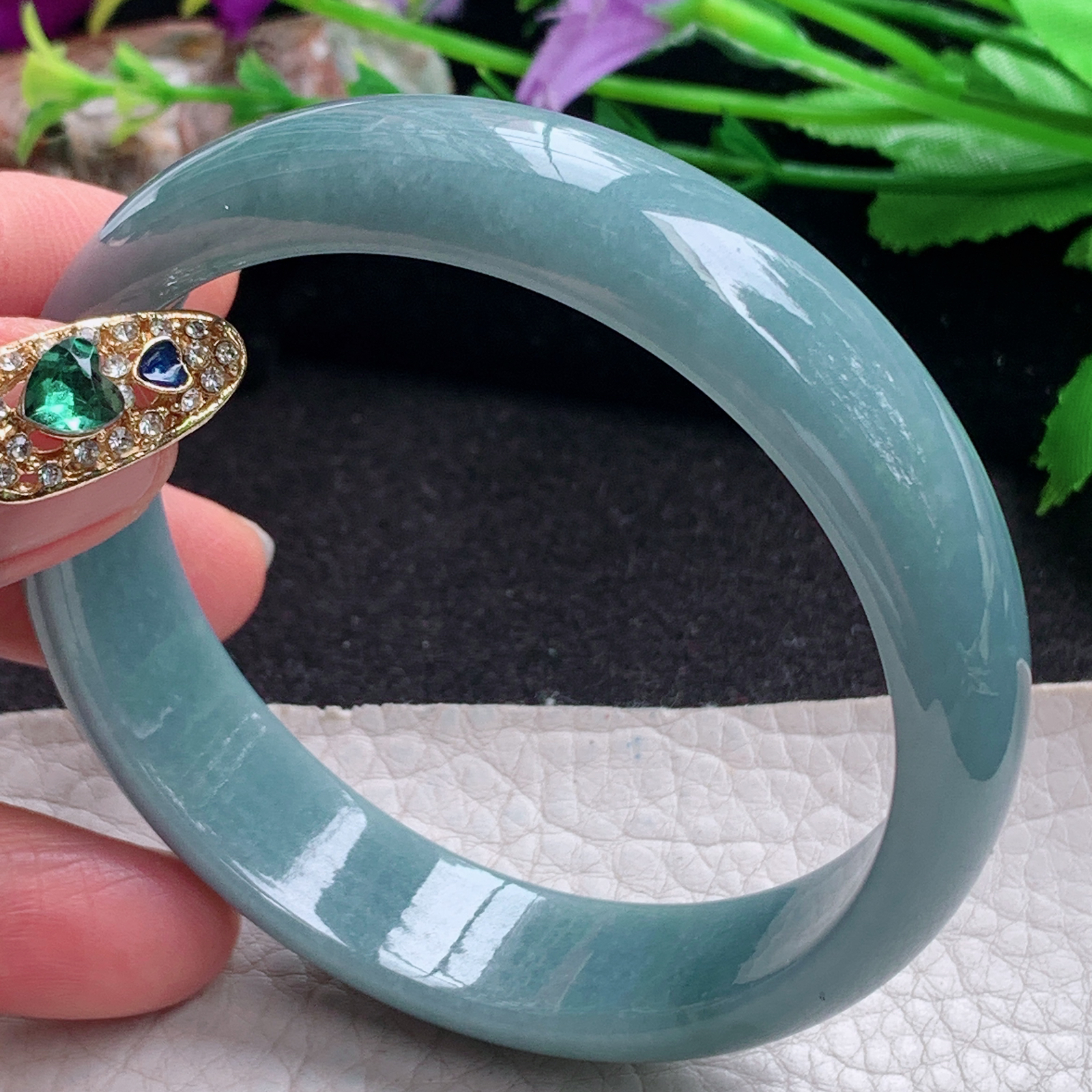 js实拍59*14.8*6.5平安镯 天然翡翠a货手镯蓝韵水润正圈玉镯子