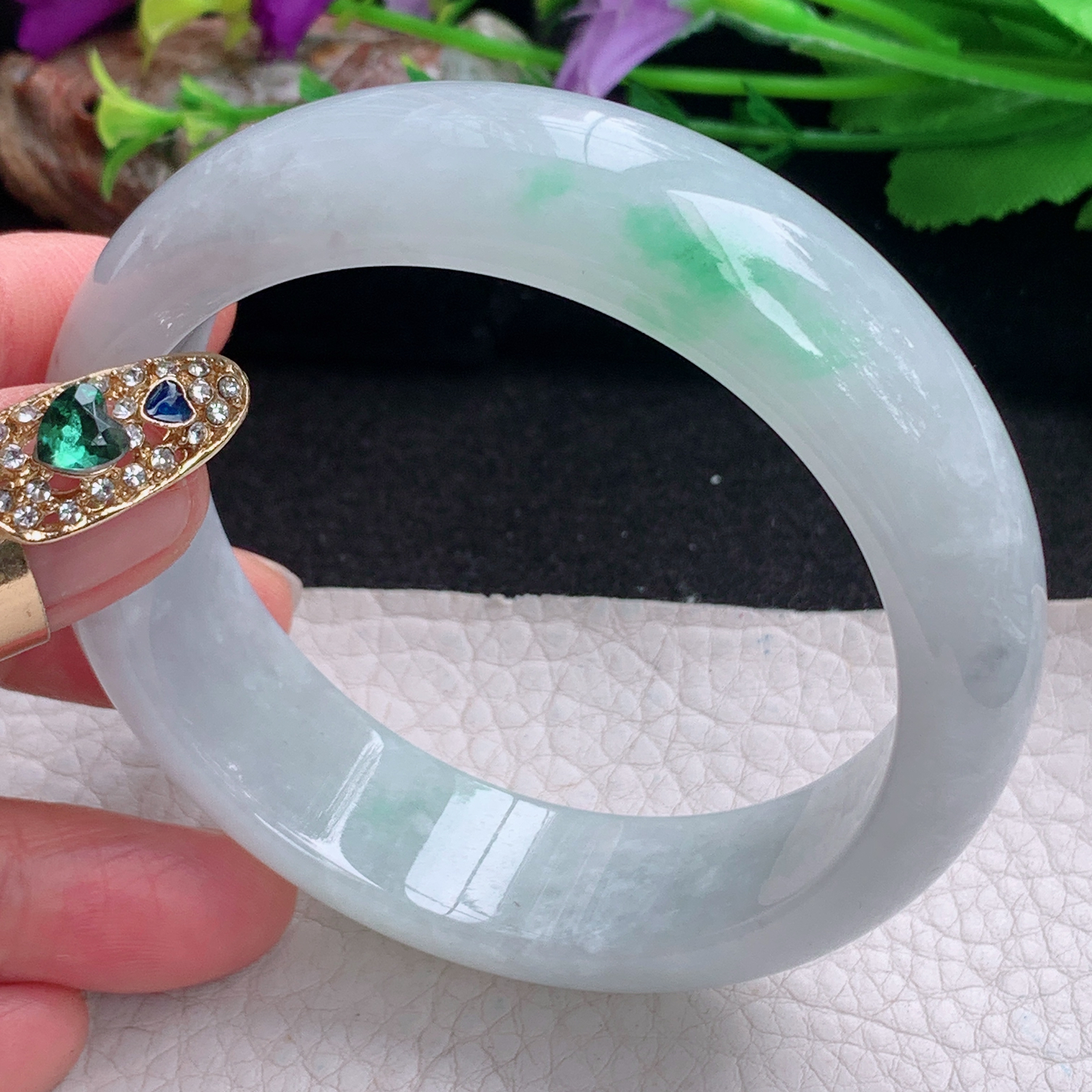 hh实拍58*17*8.5轮胎镯 天然翡翠a货手镯飘绿大气正圈玉镯子