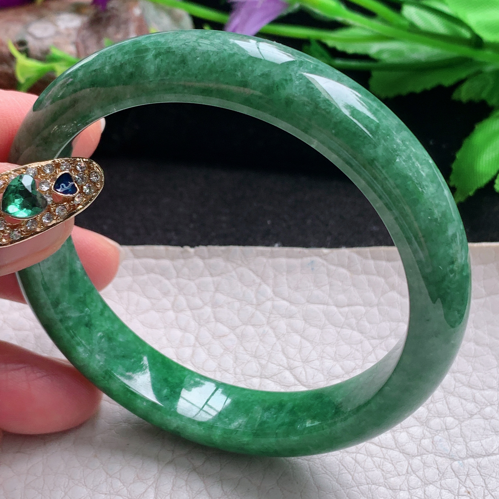 n实拍57*11.6*8平安镯 天然缅甸翡翠a货手镯满绿辣色正圈玉镯子