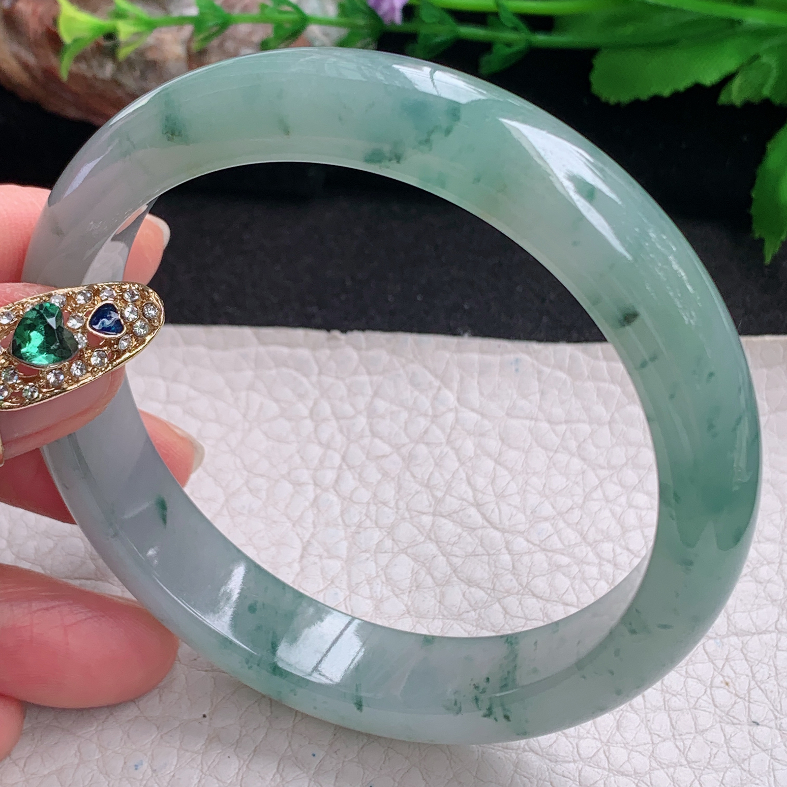 ax大圈口61*12.6*8.5平安镯 天然翡翠a货手镯冰飘花大气正圈玉镯子