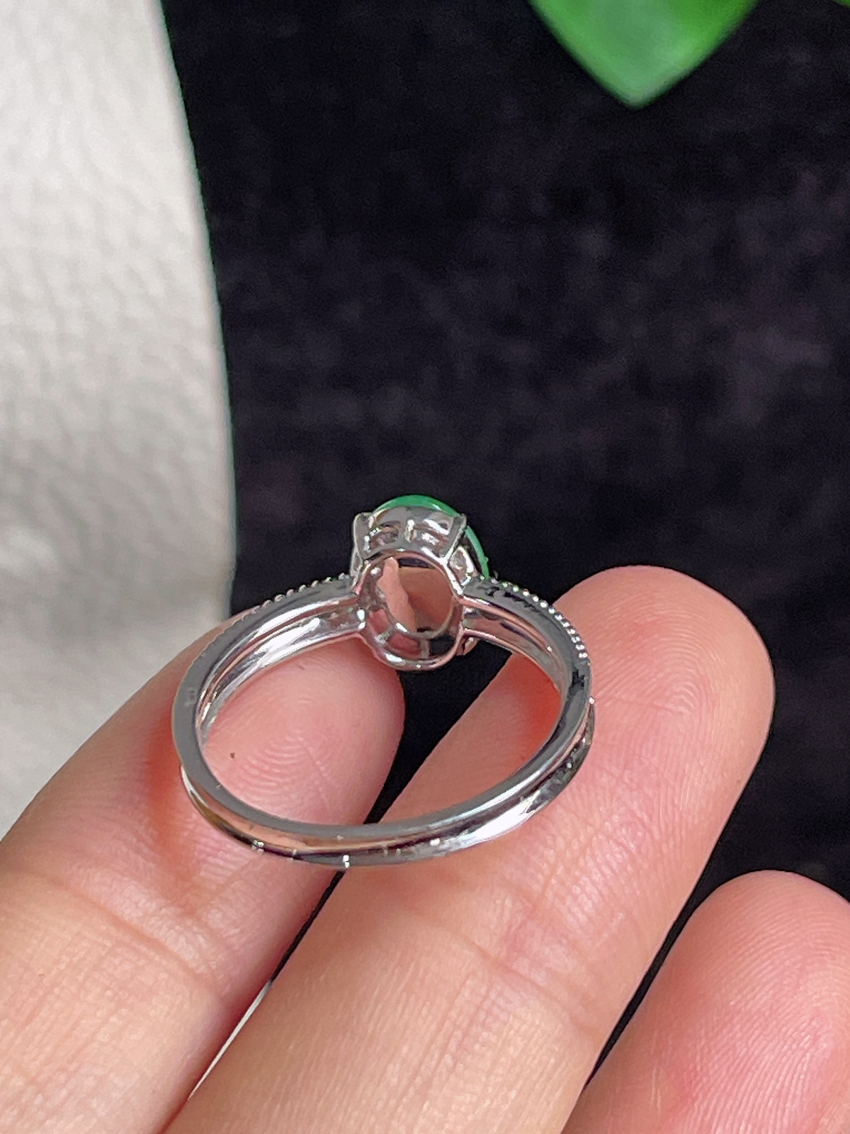 18k金 翡翠冰糯种飘阳绿戒指