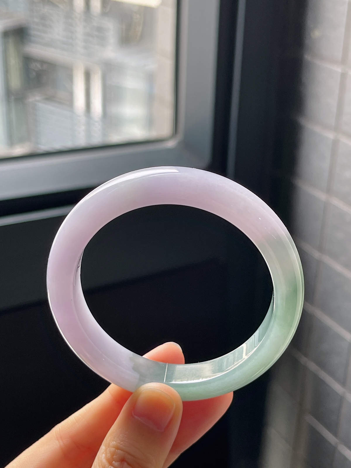 正圈53.4圈口，翡翠冰糯种灰绿色春带彩手镯