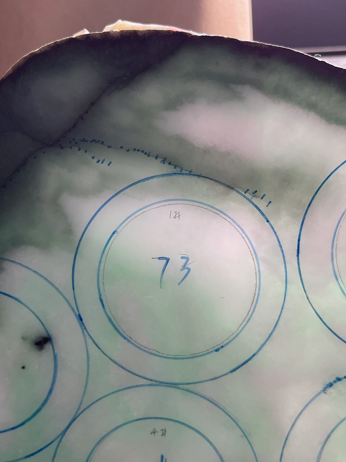 翡翠板料，⭕️正圈最大做57，圆条最大做正53