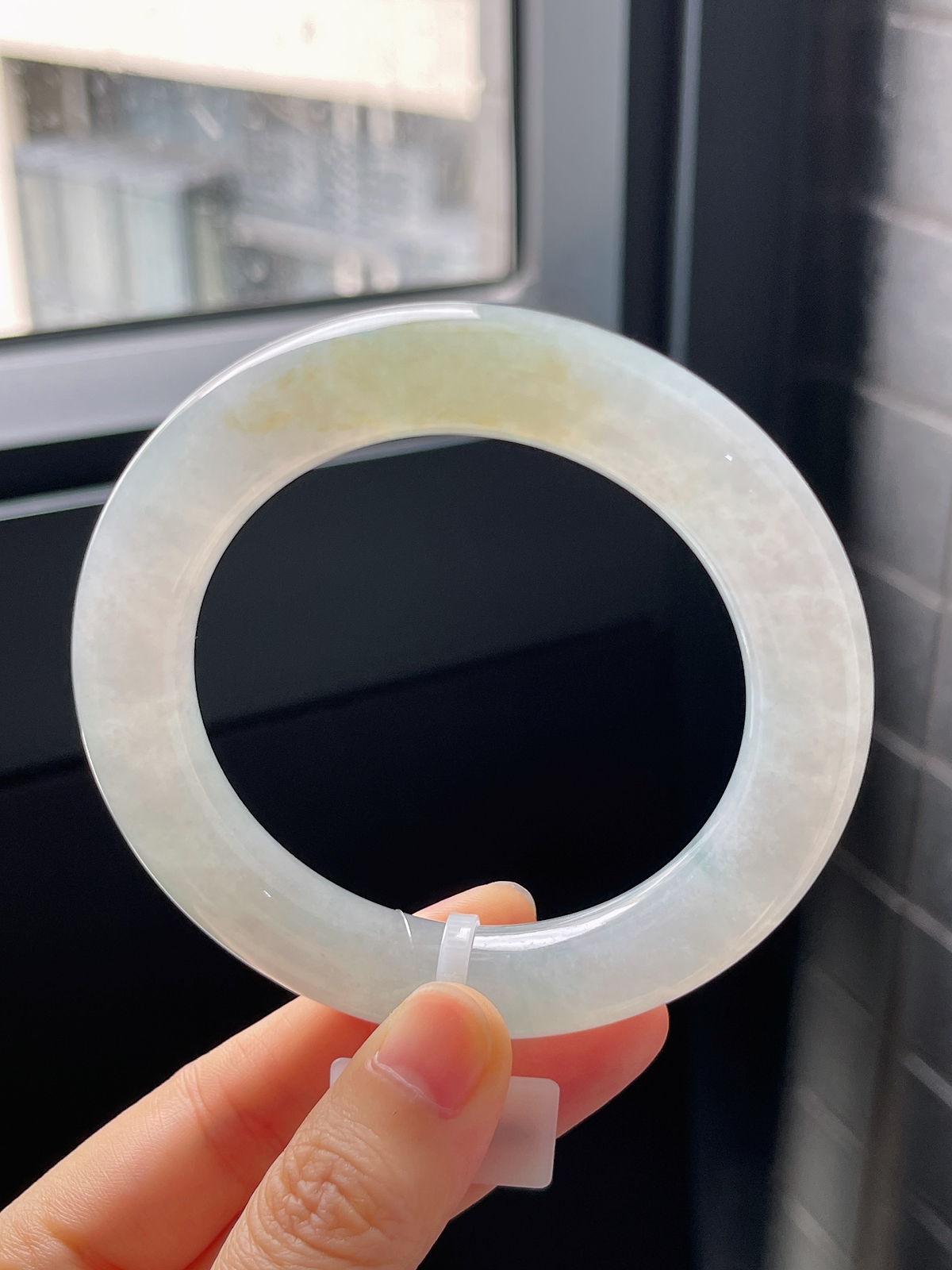 圆镯57圈口，翡翠冰糯种飘黄翡胖圆条手镯