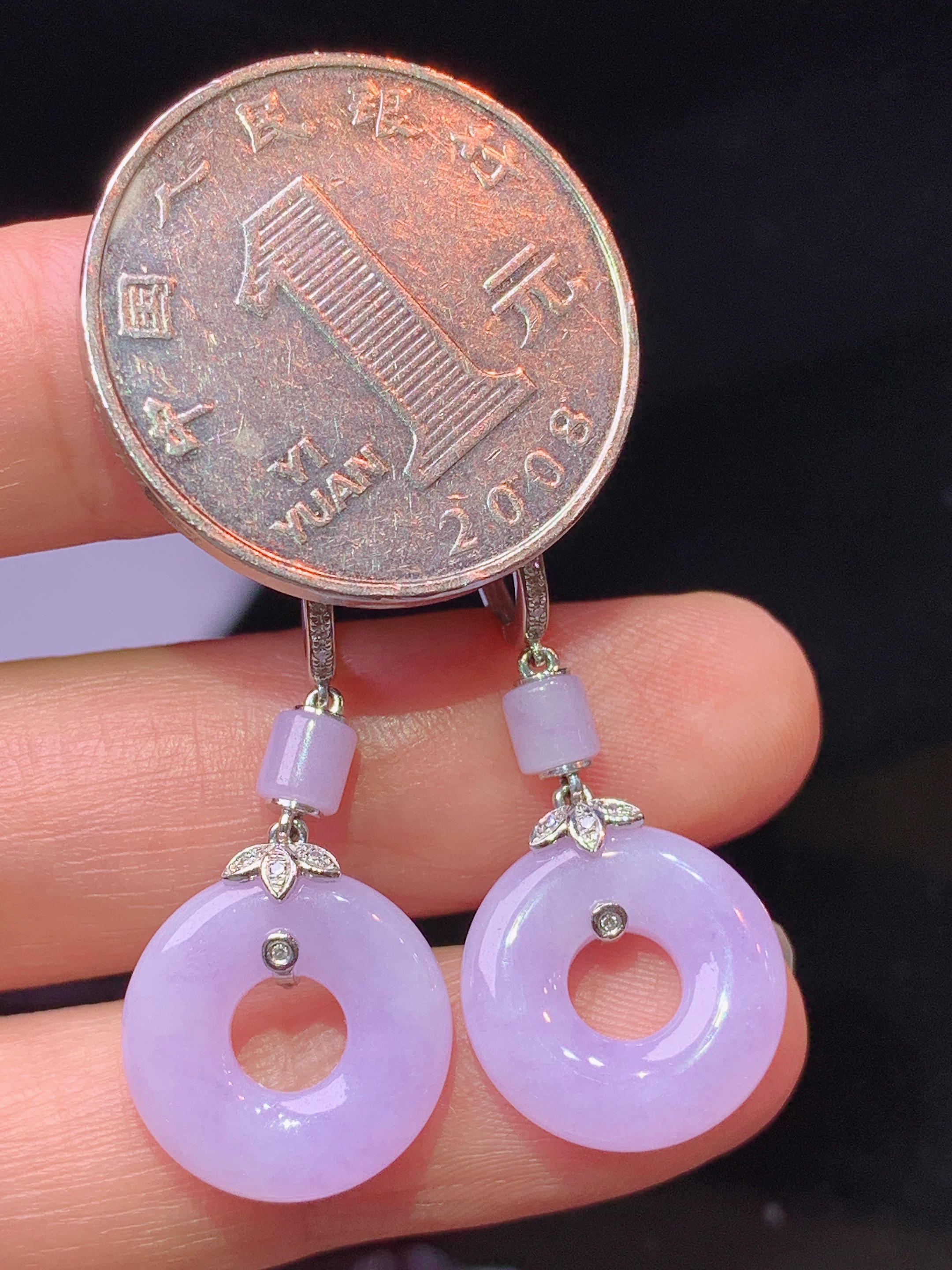 18k金钻镶嵌紫罗兰平安环耳坠 玉质细腻 色泽艳丽清新 水润亮眼 整体尺寸33*14.3*3.8c5