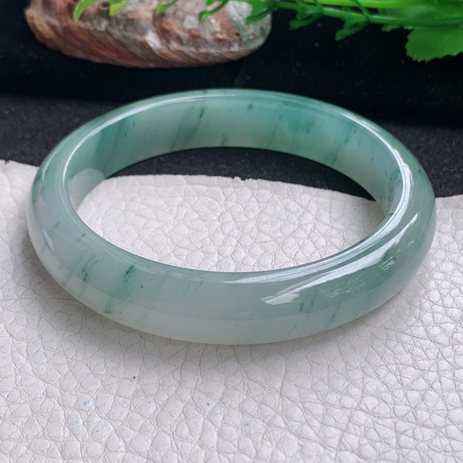 ax大圈口61*12.6*8.5平安镯 天然翡翠a货手镯冰飘花大气正圈玉镯子