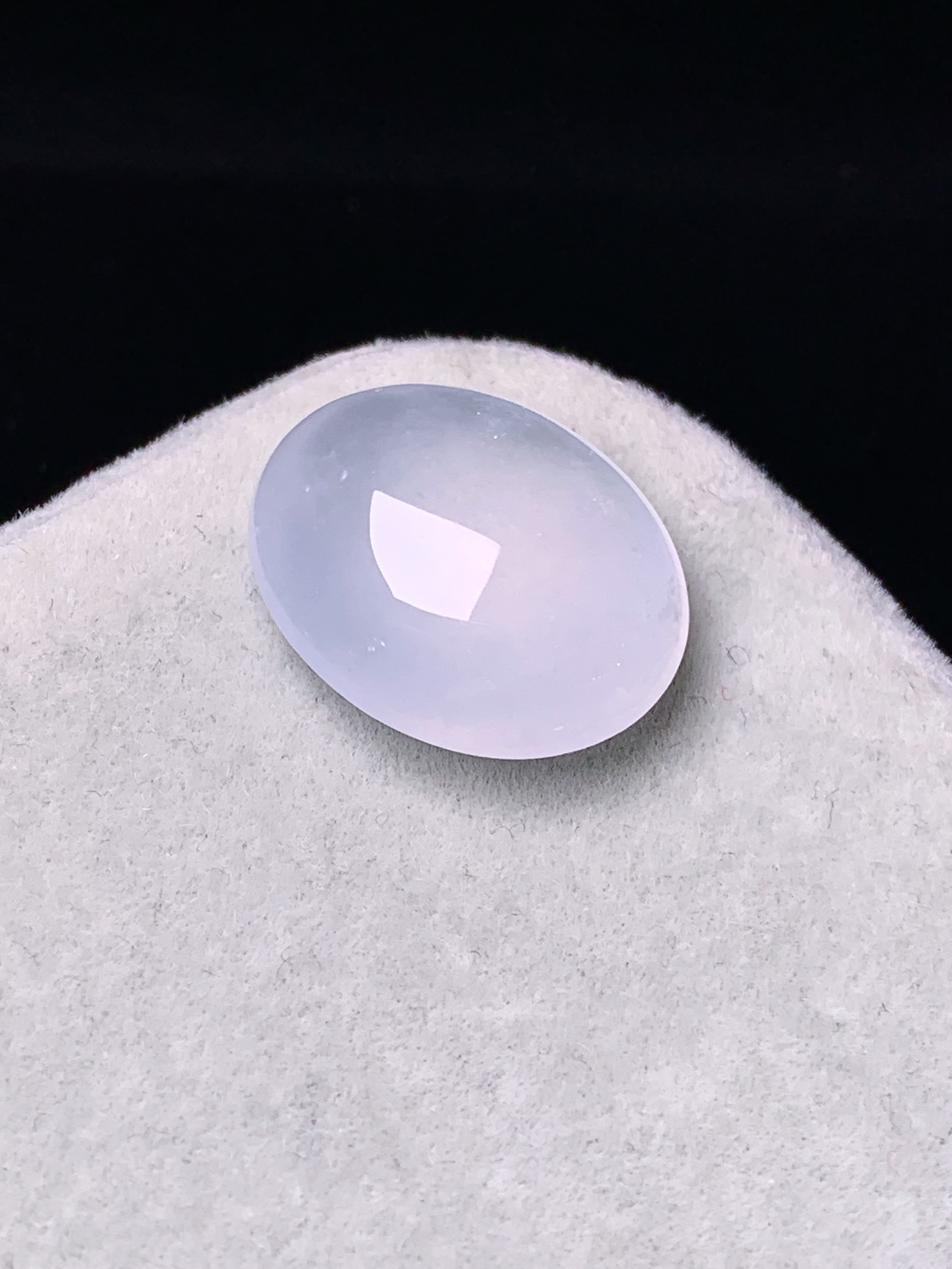 镶嵌款 冰种蛋面吊坠 玉质细腻 色泽艳丽清新 水润亮眼 整体尺寸17.2*14.2*7yz