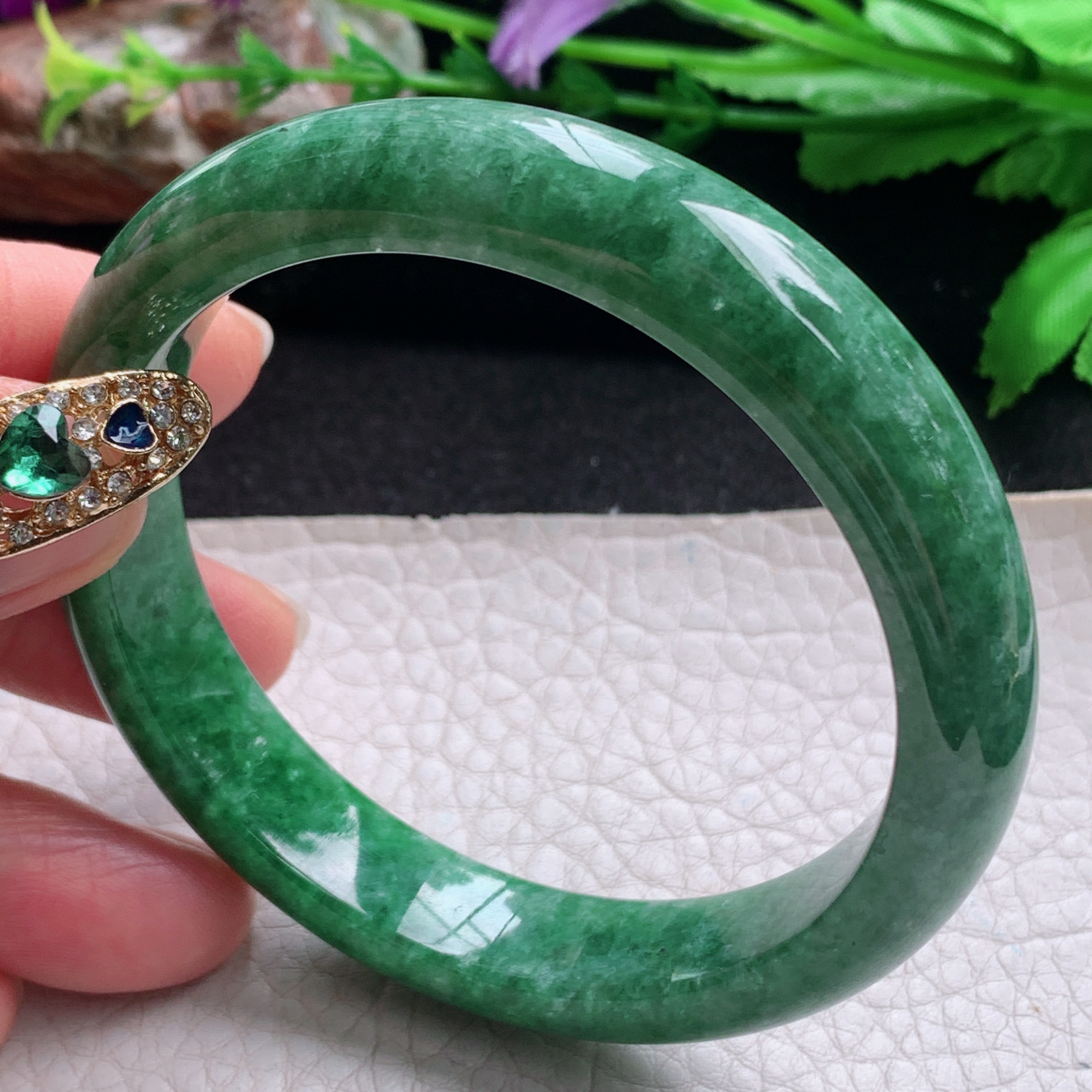 n实拍57*11.6*8平安镯 天然缅甸翡翠a货手镯满绿辣色正圈玉镯子