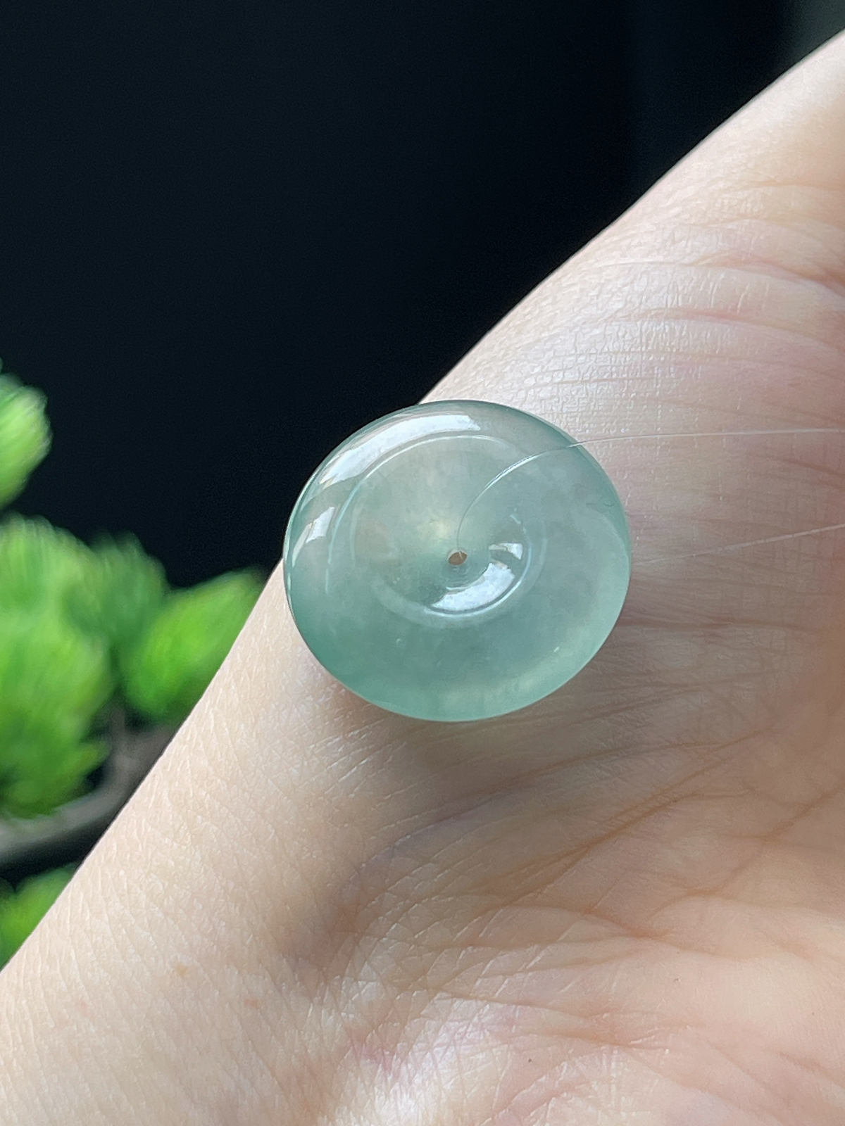 翡翠冰糯种浅绿色平安扣