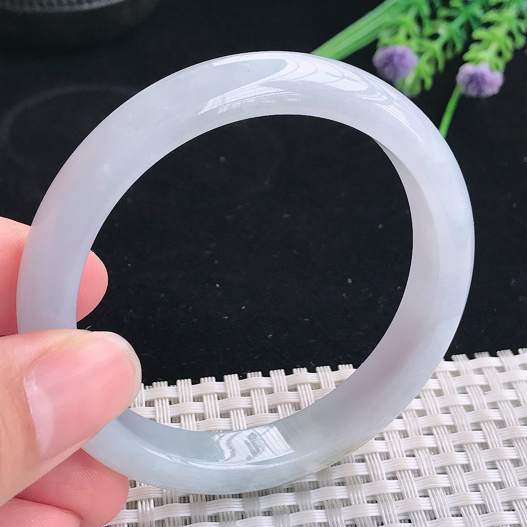 实拍A货翡翠54.5/10.6/7.6老坑冰胶水灵冰晴手镯宽边玉镯平安镯美人镯