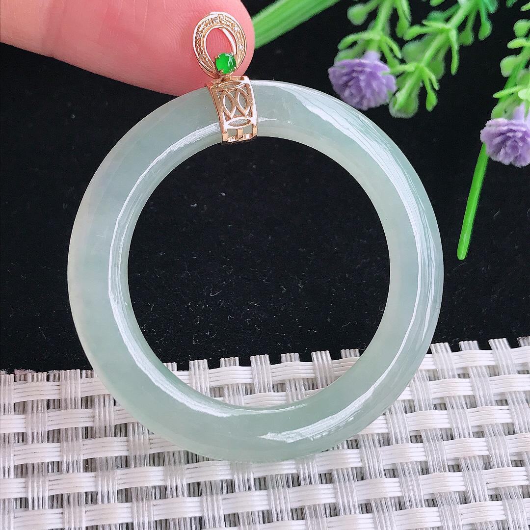 实拍A货翡翠47/4.9老坑18k金镶嵌冰晴玉环吊坠翡翠平安环挂件