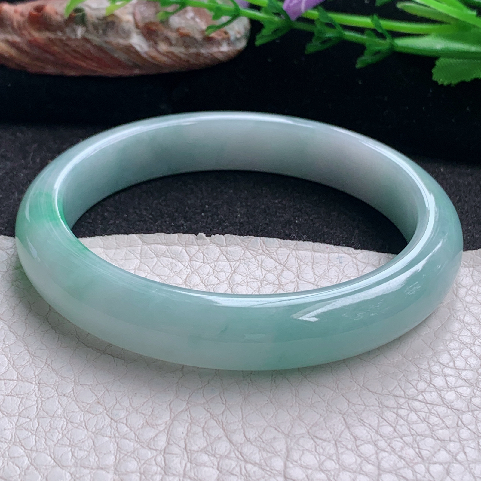 js大圈口60*11.8*8平安镯 天然缅甸翡翠a货手镯清秀飘绿正圈玉镯子