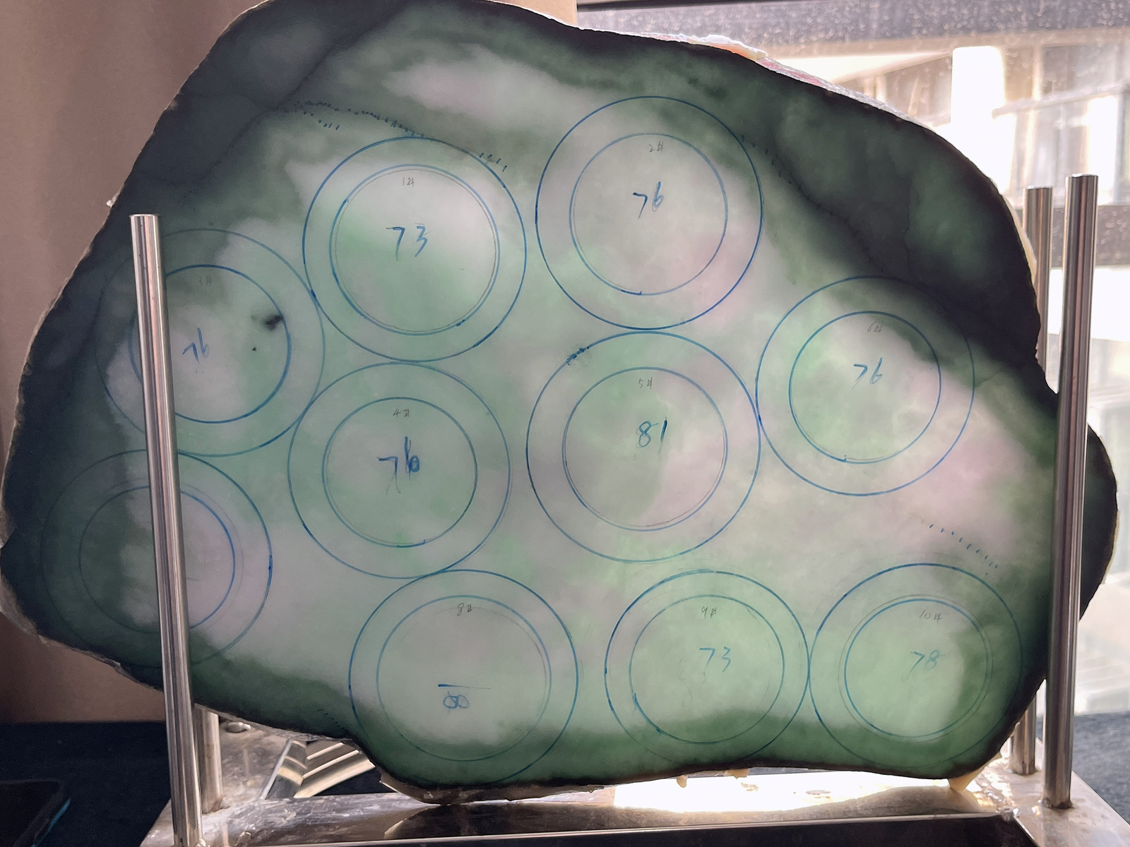 翡翠板料，⭕️正圈最大做62，圆条最大做58