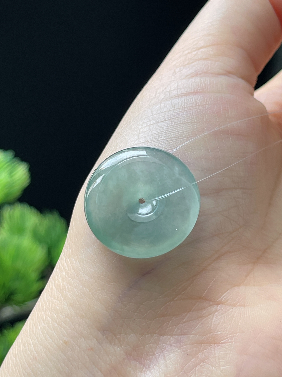 翡翠冰糯种浅绿色平安扣