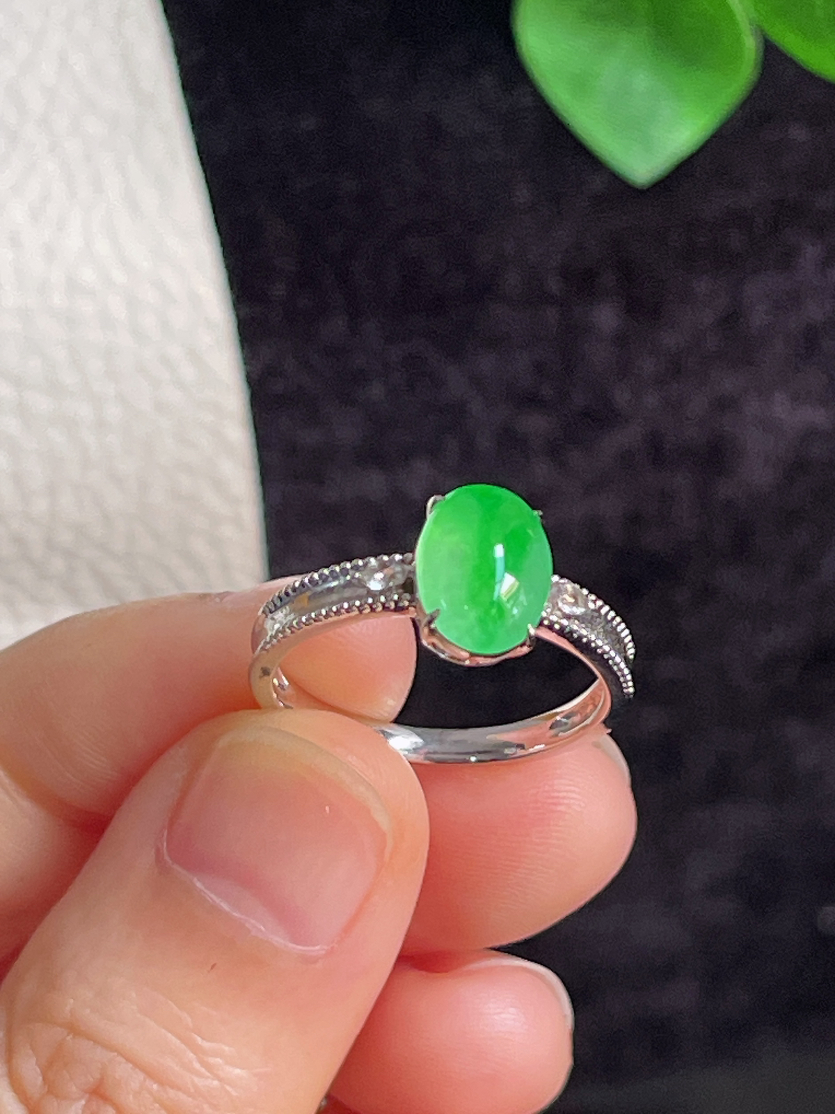 18k金 翡翠冰糯种飘阳绿戒指