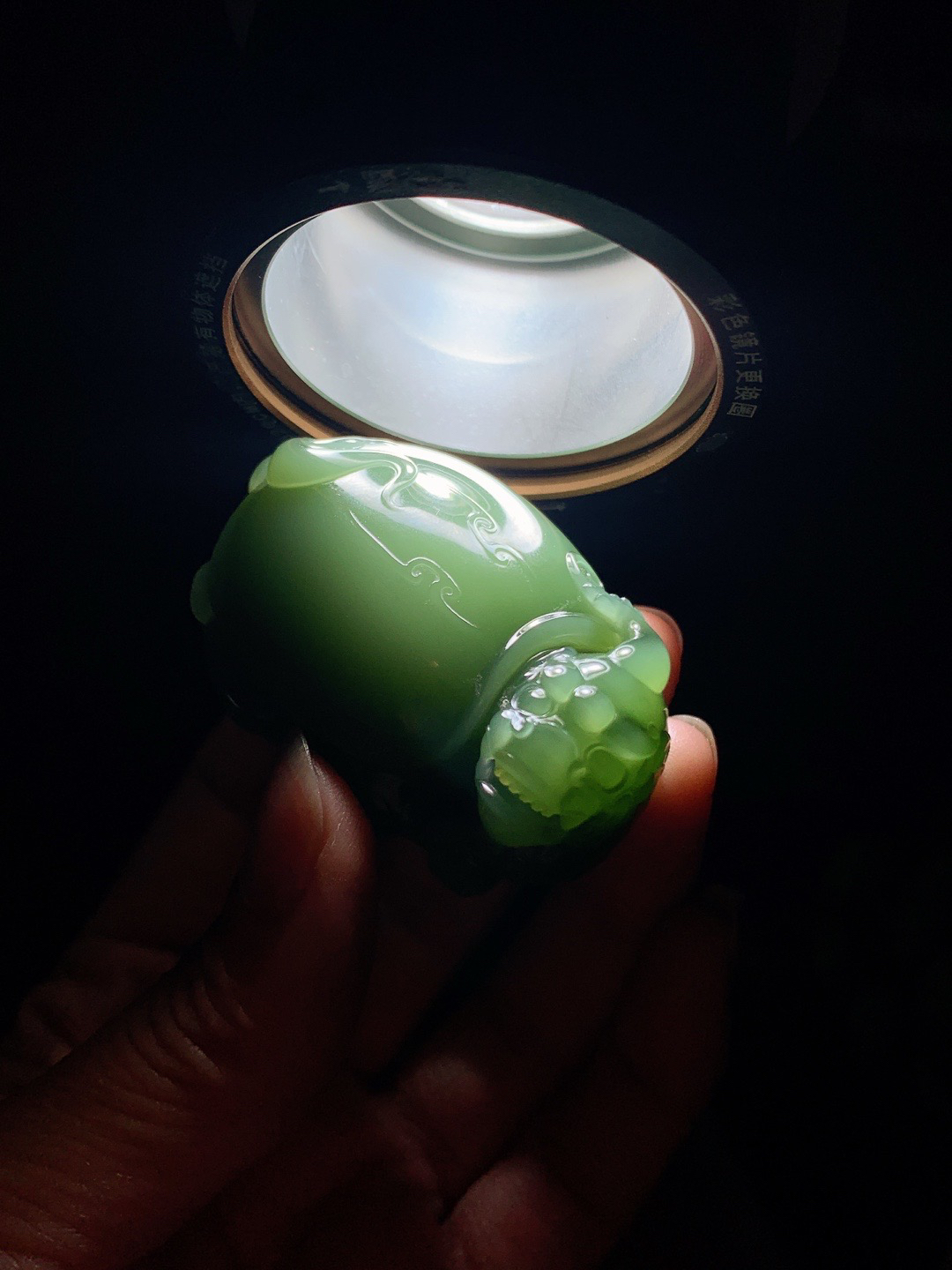 收藏级！和田玉粉绿俄罗斯碧玉富贵长寿龙龟把件 尺寸52/37/26重85.6克 玉质细腻油润 底色纯净 脂粉好，品质好。lt260407