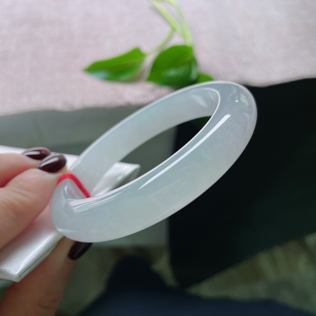 55.7/11.5/9.5淡紫正圈，冰润细腻，种老，悠悠的云里有淡淡的诗，甜美，棉线纹，ss49457a