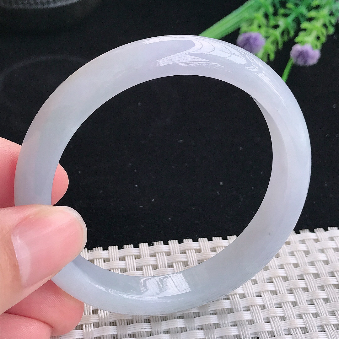 实拍A货翡翠54.5/10.6/7.6老坑冰胶水灵冰晴手镯宽边玉镯平安镯美人镯