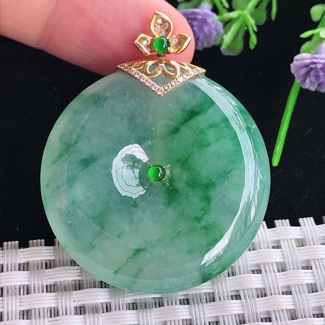 实拍A货翡翠36.8/7老坑18k金镶嵌冰阳绿飘阳绿了平安扣吊坠翡翠玉扣