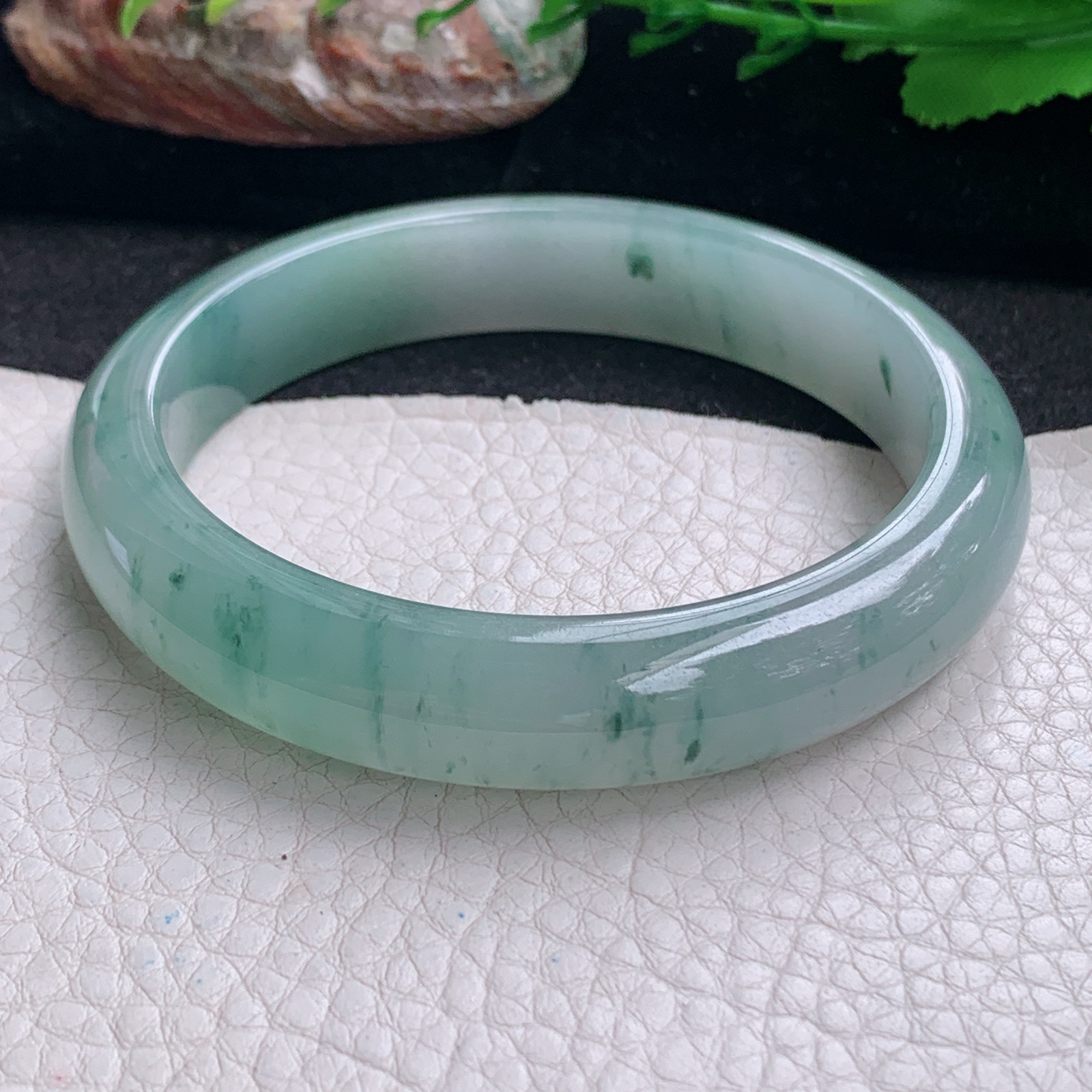 ax大圈口61*12.6*8.5平安镯 天然翡翠a货手镯冰飘花大气正圈玉镯子