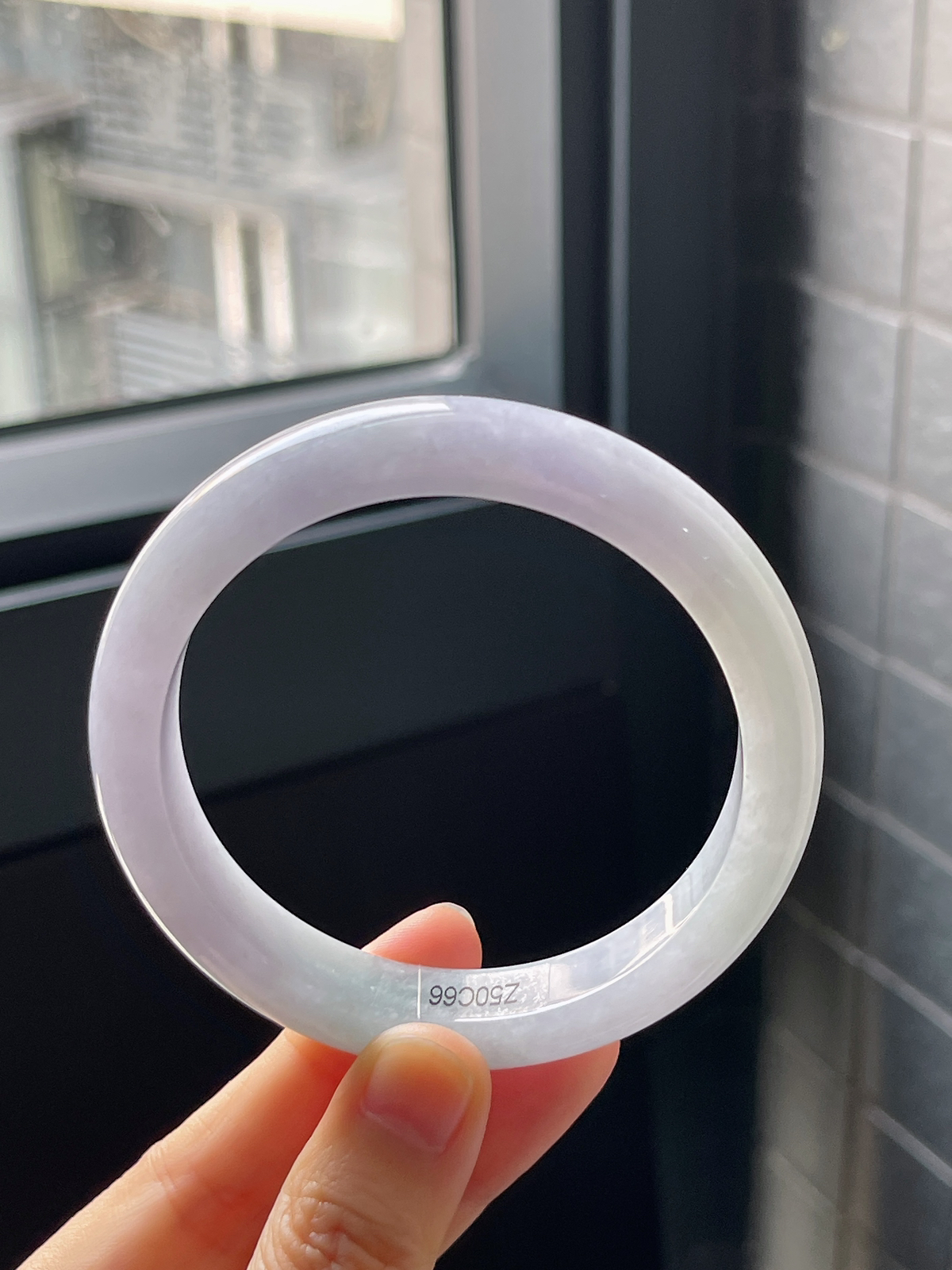 正圈58.8圈口，翡翠糯化种春带彩手镯